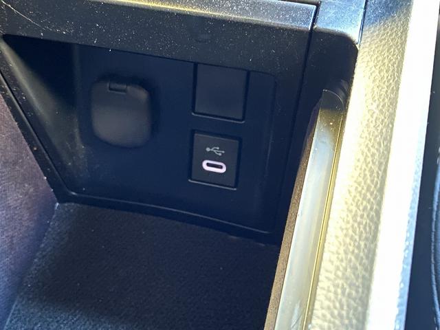 クラウンスポーツ Z チームメイト・ガラスルーフ・モデリスタエアロ・フルセグナビ・全周囲カメラ・BTオーディオ・21AW・黒革シート・ベンチレーション・LEDライト・デジタルミラー・ETC・セーフティセンス・BSM・HUD(50枚目)