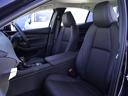 こちらのお車には、SDナビ地デジ・360°ビュー・CD・DVDビデオ・ブルートゥース・黒革・USB・レーダークルーズ・LKA・BSM・ETC・ドラレコ・18AW・シートヒーター・ステアヒーターが装備!