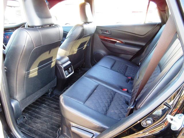 プレミアム アドバンスドパッケージ 4WD JBLサウンド 8型メーカーナビ 全周囲カメラ フルセグ DVD再生 Bluetooth ETC スマキー 軽減ブレーキ レーンキープ ソナー ACC オートハイビーム 純正18AW Pガラス(5枚目)