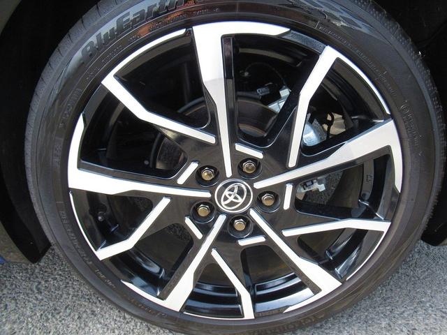 プリウス Ｚ　セーフティセンス・黒革エアシート・フルセグナビ・全周囲カメラ・２．０ＥＴＣ・Ｂｌｕｅｔｏｏｔｈ・コーナーセンサー・純正１９ＡＷ・ＲＣＴＡ・ＢＳＭ・踏み間違い防止・フロアマット・デジタルミラー（55枚目）