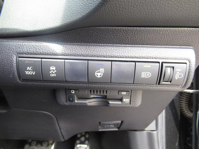 カローラツーリング ハイブリッド　ダブルバイビー　１オーナー・セーフティセンス・ナビＴＶ・バックカメラ・Ｂｌｕｅｔｏｏｔｈ・ＴＥＩＮ車高調・ＷＯＲＫ１８ｉｎＡＷ・ワイヤレス充電・ＥＴＣ・シートヒーター・ＬＥＤライト・コーナーセンサー・ＡＣＣ（13枚目）