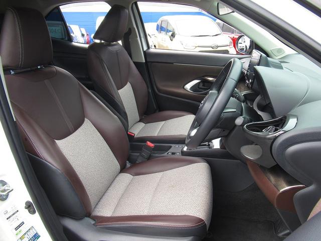 ヤリスクロス ハイブリッドＺ　セーフティセンス・ディスプレイオーディオ・ナビＴＶ・Ｃａｒｐｌａｙ・Ｂｌｕｅｔｏｏｔｈ・全周囲カメラ・ＡＣＣ・ＢＳＭ・ＬＤＡ・ＰＷバックドア・ＰＷシート・シートヒーター・オートＨＩビーム・ＥＴＣ２．０（5枚目）