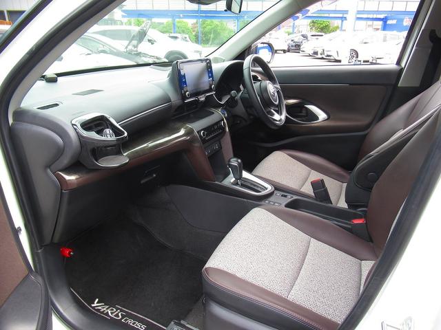 ヤリスクロス ハイブリッドＺ　セーフティセンス・ディスプレイオーディオ・ナビＴＶ・Ｃａｒｐｌａｙ・Ｂｌｕｅｔｏｏｔｈ・全周囲カメラ・ＡＣＣ・ＢＳＭ・ＬＤＡ・ＰＷバックドア・ＰＷシート・シートヒーター・オートＨＩビーム・ＥＴＣ２．０（40枚目）