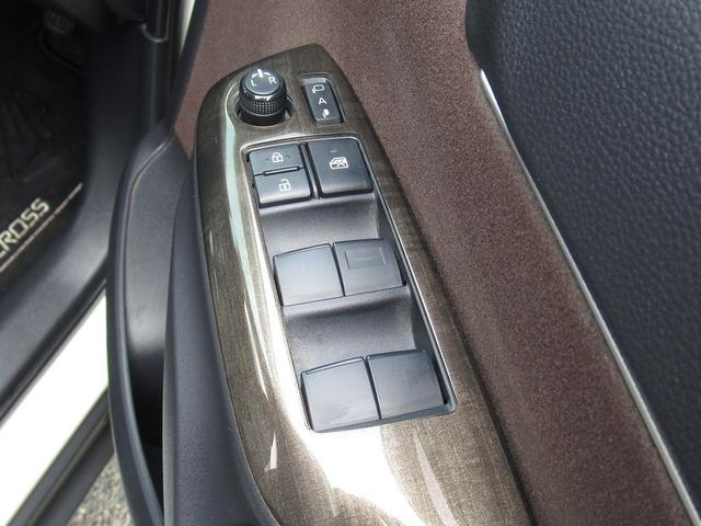 ヤリスクロス ハイブリッドＺ　セーフティセンス・ディスプレイオーディオ・ナビＴＶ・Ｃａｒｐｌａｙ・Ｂｌｕｅｔｏｏｔｈ・全周囲カメラ・ＡＣＣ・ＢＳＭ・ＬＤＡ・ＰＷバックドア・ＰＷシート・シートヒーター・オートＨＩビーム・ＥＴＣ２．０（42枚目）