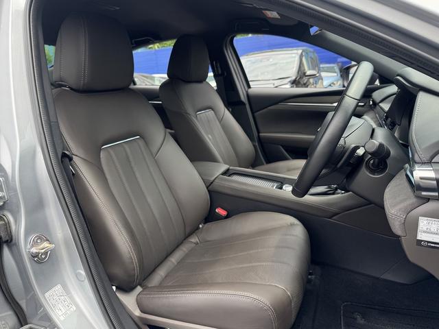 ＭＡＺＤＡ６セダン ２５Ｓ　Ｌパッケージ　１オーナー・茶革エアシート・ＢＯＳＥサウンド・ＡＣＣ・純正フルセグナビ・バックカメラ・ＣａｒＰｌａｙ・ＢＴオーディオ・リアＣソナー・ＢＳＭ・ＨＵＤ・ステアヒーター・パワーシート・純正１９ＡＷ（5枚目）