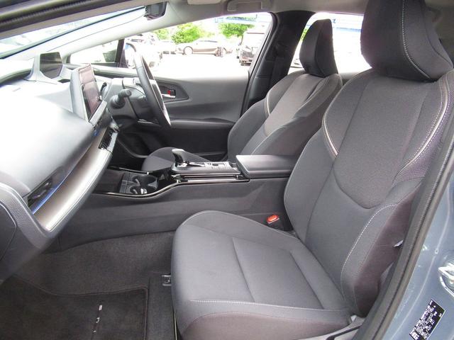 プリウス Ｇ　セーフティセンス・ディスプレイオーディオ・フルセグ・バックカメラ・Ｃａｒｐｌａｙ・Ｂｌｕｅｔｏｏｔｈ・ＬＥＤヘッドライト・オートＨＩビーム・ＡＣＣ・ＬＤＡ・ＢＳＭ・Ｃセンサー・踏み間違い防止・ＲＣＴＡ（40枚目）