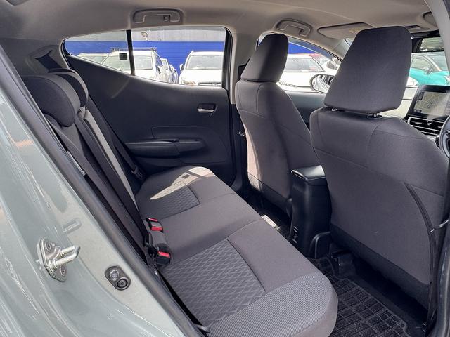 アクア Ｚ　セーフティセンス・１０．５型ディスプレイオーディオ・フルセグナビ・ＣａｒＰｌａｙ・ＥＴＣ・両側パワースライド・全周囲カメラ・ＡＣ１００Ｖ・Ｐアシスト・クリアランスソナー・ＢＳＭ・ＨＵＤ・純正１５ＡＷ（34枚目）