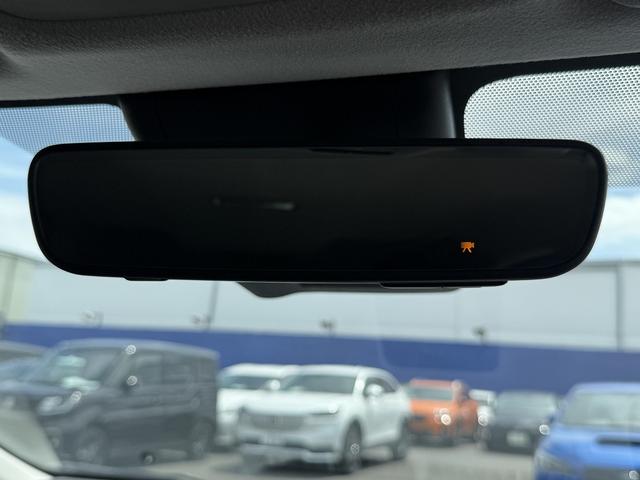アクア Ｚ　セーフティセンス・１０．５型ディスプレイオーディオ・フルセグナビ・ＣａｒＰｌａｙ・ＥＴＣ・両側パワースライド・全周囲カメラ・ＡＣ１００Ｖ・Ｐアシスト・クリアランスソナー・ＢＳＭ・ＨＵＤ・純正１５ＡＷ（38枚目）