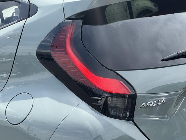 アクア Ｚ　セーフティセンス・１０．５型ディスプレイオーディオ・フルセグナビ・ＣａｒＰｌａｙ・ＥＴＣ・両側パワースライド・全周囲カメラ・ＡＣ１００Ｖ・Ｐアシスト・クリアランスソナー・ＢＳＭ・ＨＵＤ・純正１５ＡＷ（54枚目）