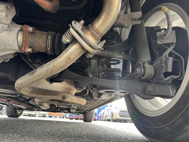 アクア Ｚ　セーフティセンス・１０．５型ディスプレイオーディオ・フルセグナビ・ＣａｒＰｌａｙ・ＥＴＣ・両側パワースライド・全周囲カメラ・ＡＣ１００Ｖ・Ｐアシスト・クリアランスソナー・ＢＳＭ・ＨＵＤ・純正１５ＡＷ（65枚目）