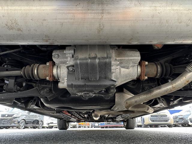 アクア Ｚ　セーフティセンス・１０．５型ディスプレイオーディオ・フルセグナビ・ＣａｒＰｌａｙ・ＥＴＣ・両側パワースライド・全周囲カメラ・ＡＣ１００Ｖ・Ｐアシスト・クリアランスソナー・ＢＳＭ・ＨＵＤ・純正１５ＡＷ（66枚目）