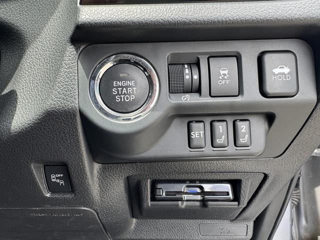 ＷＲＸ Ｓ４ ２．０ＧＴ－Ｓアイサイト　アイサイト・４ＷＤ・黒革シート・フルセグナビ・バックカメラ・ＤＶＤ再生・Ｂｌｕｅｔｏｏｔｈ・ＥＴＣ・ステアシフト・シートヒーター・オートハイビーム・ＡＣＣ・ＢＳＭ・コーナーセンサー・フロアマット（11枚目）