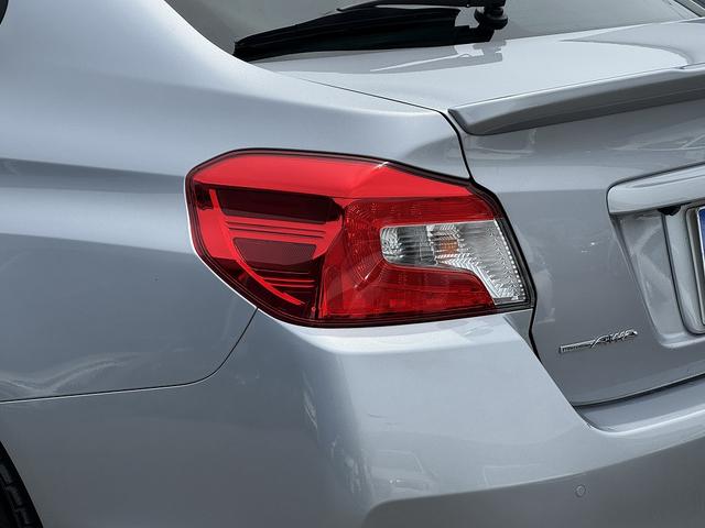 ＷＲＸ Ｓ４ ２．０ＧＴ－Ｓアイサイト　アイサイト・４ＷＤ・黒革シート・フルセグナビ・バックカメラ・ＤＶＤ再生・Ｂｌｕｅｔｏｏｔｈ・ＥＴＣ・ステアシフト・シートヒーター・オートハイビーム・ＡＣＣ・ＢＳＭ・コーナーセンサー・フロアマット（14枚目）