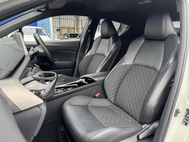 Ｃ－ＨＲ Ｇ　モード　ネロ　セーフティプラス　Ｓセンス・全周囲カメラ・フルセグ・ＢＴオーディオ・ＬＥＤライト・ＥＴＣ・ＡＣＣ・ＬＫＡ・ＡＨＢ・ＢＳＭ・Ｃソナー・Ｐガラス・ドアバイザー・ＵＳＢ・本革ステア・ハーフレザーシート・シートヒーター（7枚目）