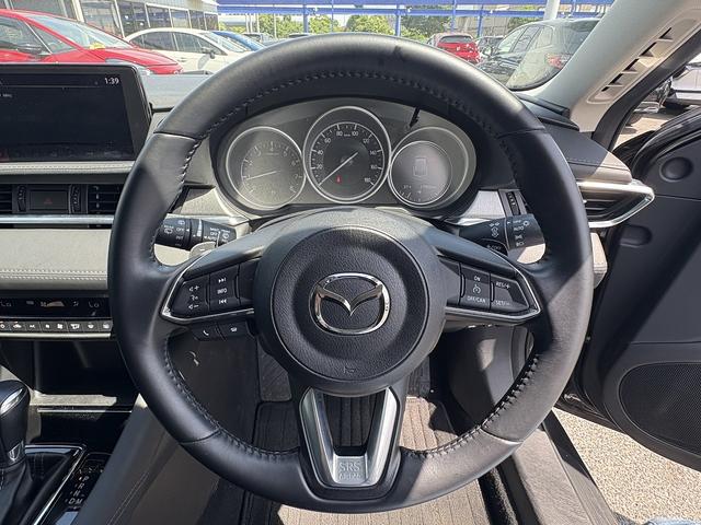 ＭＡＺＤＡ６ワゴン ２０Ｓ　マツダコネクトナビ・フルセグ・バックカメラ・ＢＴオーディオ・ＣＤ・ＤＶＤ・ＥＴＣ・ＵＳＢ・クルーズコントロール・純正１７ＡＷ・ＨＵＤ・ＢＳＭ・ＬＥＤライト・ＡＵＴＯハイビーム・ステアシフト・革ステア（12枚目）