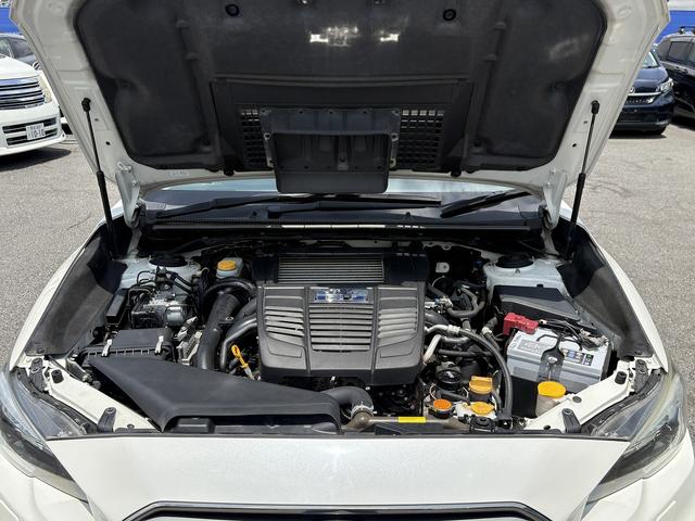 レヴォーグ ２．０ＳＴＩスポーツアイサイト　ワンオーナー・４ＷＤ・アイサイト・本革シート・ＳＴＩエアロ・ダイアトーンサウンドナビ・バックカメラ・ＤＶＤ再生・Ｂｌｕｅｔｏｏｔｈ・ＥＴＣ・ＵＳＢ・ＡＣＣ・ＢＳＭ・ステアシフト・ドアバイザー（18枚目）
