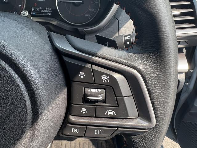 ＸＶ ２．０ｉ－Ｌ　アイサイト　ワンオーナー・４ＷＤ・アイサイト・フルセグナビ・バックカメラ・ＤＶＤ再生・Ｂｌｕｅｔｏｏｔｈ・ＥＴＣ２．０・ＵＳＢ端子・ステアシフト・ＡＣＣ・ＢＳＭ・レーンキープ・ドアバイザー・フロアマット（15枚目）