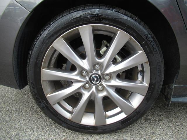 ＭＡＺＤＡ３セダン ２０Ｓプロアクティブ　ツーリングセレクション　ワンオーナー・ＡＣＣ・全周囲カメラ・フルセグナビ・ＤＶＤ再生・Ｂｌｕｅｔｏｏｔｈ・ＵＳＢ端子・パワーシート・オートハイビーム・コーナーセンサー・ＢＳＭ・レーンキープ・ドアバイザー（49枚目）