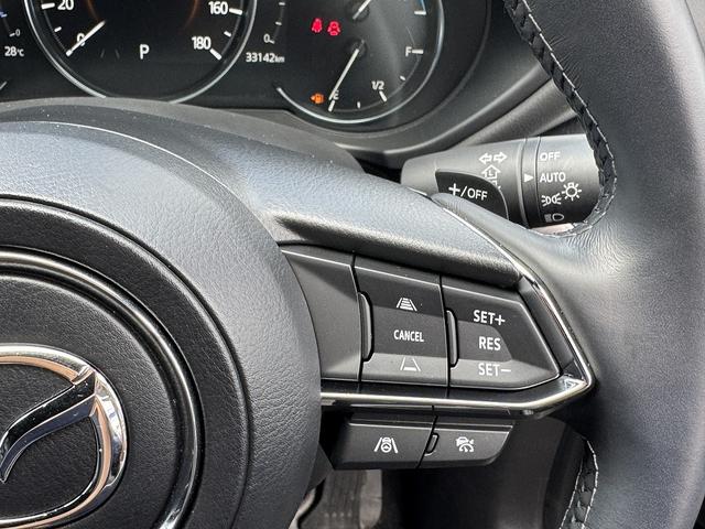 ＣＸ－５ ２５Ｓ　エクスクルーシブモード　ＡＣＣ・黒革シート・全周囲カメラ・ＢＯＳＥサウンド・フルセグナビ・Ｂｌｕｅｔｏｏｔｈ・ＥＴＣ２．０・ＵＳＢ端子・ワイヤレス充電・エアシート・ステアシフト・ＢＳＭ・ＨＵＤ・フロアマット（11枚目）
