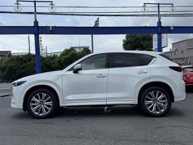 ＣＸ－５ ２５Ｓ　エクスクルーシブモード　ＡＣＣ・黒革シート・全周囲カメラ・ＢＯＳＥサウンド・フルセグナビ・Ｂｌｕｅｔｏｏｔｈ・ＥＴＣ２．０・ＵＳＢ端子・ワイヤレス充電・エアシート・ステアシフト・ＢＳＭ・ＨＵＤ・フロアマット（49枚目）