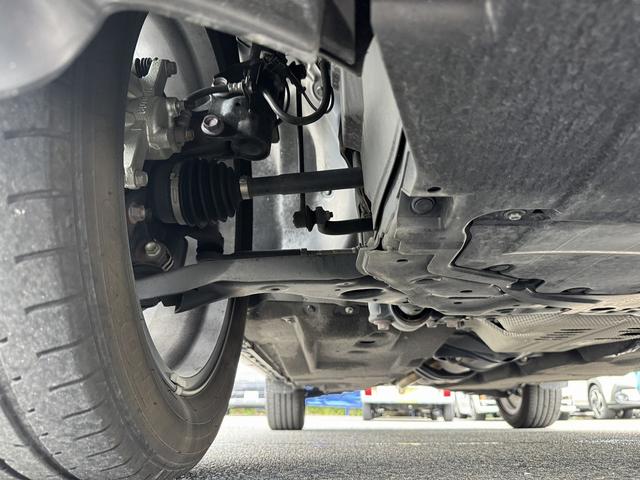 ＣＸ－５ ２５Ｓ　エクスクルーシブモード　ＡＣＣ・黒革シート・全周囲カメラ・ＢＯＳＥサウンド・フルセグナビ・Ｂｌｕｅｔｏｏｔｈ・ＥＴＣ２．０・ＵＳＢ端子・ワイヤレス充電・エアシート・ステアシフト・ＢＳＭ・ＨＵＤ・フロアマット（61枚目）