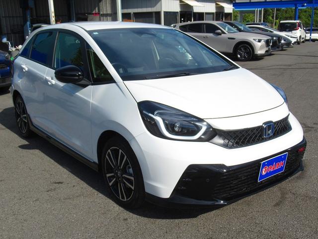 フィット ｅ：ＨＥＶ　ＲＳ　ホンダセンシング・純正ナビ・フルセグＴＶ・バックカメラ・Ｃａｒｐｌａｙ・Ｂｌｕｅｔｏｏｔｈ・ＡＣＣ・ＬＫＡ・コーナーセンサー・ＥＴＣ２．０・ＬＥＤヘッドライト・オートＨＩビーム・ステアシフト（40枚目）