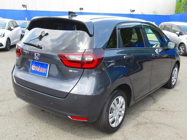 フィット ｅ：ＨＥＶホーム　ホンダセンシング・純正９インチナビ・バックカメラ・フルセグＴＶ・Ｂｌｕｅｔｏｏｔｈ・ＣＤ／ＤＶＤ再生・ＡＣＣ・ＬＫＡ・ＬＥＤヘッドライト・オートＨＩビーム・ハーフレザーシート・コーナーセンサー・ＥＴＣ（45枚目）