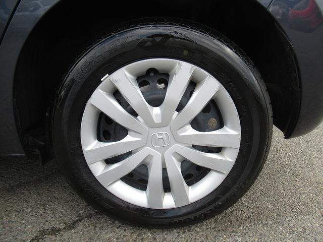 フィット ｅ：ＨＥＶホーム　ホンダセンシング・純正９インチナビ・バックカメラ・フルセグＴＶ・Ｂｌｕｅｔｏｏｔｈ・ＣＤ／ＤＶＤ再生・ＡＣＣ・ＬＫＡ・ＬＥＤヘッドライト・オートＨＩビーム・ハーフレザーシート・コーナーセンサー・ＥＴＣ（51枚目）