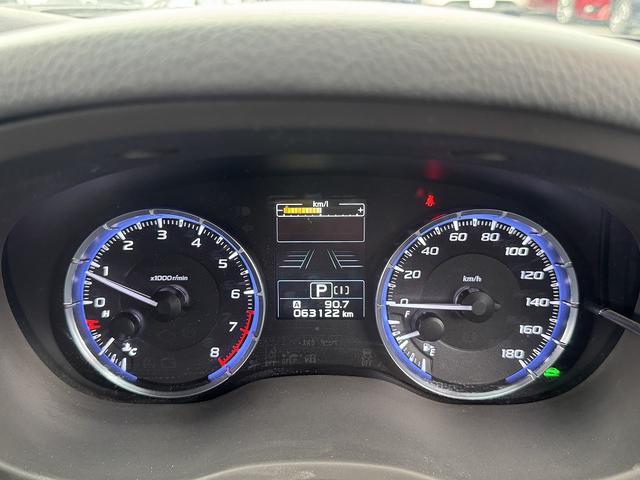 レヴォーグ ２．０ＧＴ－Ｓアイサイト　純正ナビ・フルセグＴＶ・バックカメラ・Ｂｌｕｅｔｏｏｔｈ・ＣＤ／ＤＶＤ再生・ＥＴＣ・ＡＣＣ・ＬＫＡ・ハーフレザーシート・ＰＷシート・ステアシフト・オートライト・ＬＥＤヘッドライト・純正１８ＡＷ（31枚目）