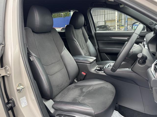 ＣＸ－８ ２５Ｓ　ブラックトーンエディション　ｉ－ＡＣＴＩＶＳＥＮＳＥ・全周囲カメラ・フルセグナビ・ＣａｒＰｌａｙ・ＥＴＣ・ＢＴオーディオ・パワーシート・シートヒーター・ステアヒーター・パワーバックドア・Ｃソナー・ＢＳＭ・ＨＵＤ・純正１９ＡＷ（5枚目）