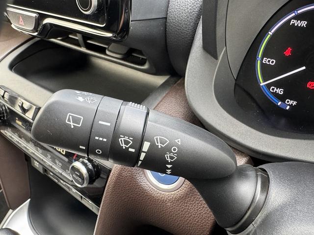 ヤリスクロス ハイブリッドＺ　セーフティセンス・ディスプレイオーディオ・全周囲カメラ・フルセグナビ・Ｃａｒｐｌａｙ・ＢＴオーディオ・ＥＴＣ・パワーバックドア・シート＆ステアヒーター・パワーシート・Ｃソナー・ＢＳＭ・ＨＵＤ（38枚目）