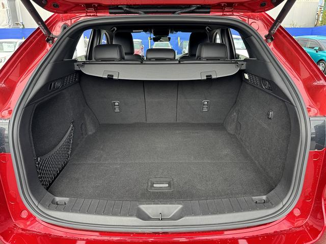 ＣＸ－６０ ＸＤ－ハイブリッド　エクスクルーシブスポーツ　純正ナビ・フルセグＴＶ・Ｃａｒｐｌａｙ・Ｂｌｕｅｔｏｏｔｈ・ＢＯＳＥサウンド・全周囲カメラ・ＥＴＣ・ＡＣＣ・ＢＳＭ・ＬＫＡ・黒革シート・シートエアコン・パワーシート・オートＨＩビーム・純正２０ＡＷ（8枚目）