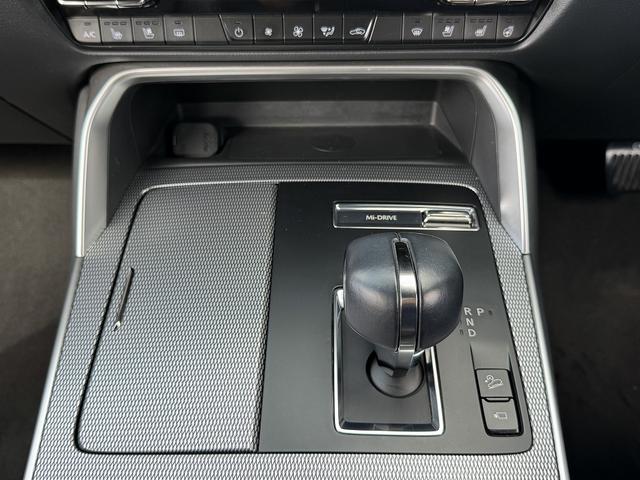 ＣＸ－６０ ＸＤ－ハイブリッド　エクスクルーシブスポーツ　純正ナビ・フルセグＴＶ・Ｃａｒｐｌａｙ・Ｂｌｕｅｔｏｏｔｈ・ＢＯＳＥサウンド・全周囲カメラ・ＥＴＣ・ＡＣＣ・ＢＳＭ・ＬＫＡ・黒革シート・シートエアコン・パワーシート・オートＨＩビーム・純正２０ＡＷ（11枚目）