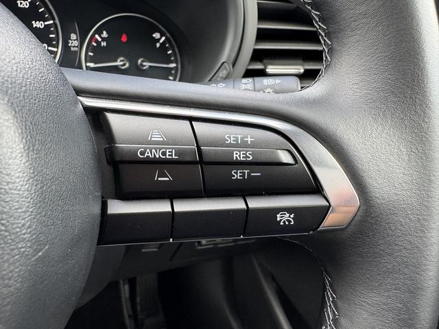ＭＡＺＤＡ３ファストバック １５Ｓツーリング　純正ナビ・フルセグＴＶ・全周囲カメラ・Ｂｌｕｅｔｏｏｔｈ・Ｃａｒｐｌａｙ・ＡＴ誤発進抑制制御（前後）・ＡＣＣ・ＢＳＭ・ＬＫＡ・コーナーセンサー・ＨＵＤ・ＬＥＤヘッドライト・オートＨＩビーム・ＥＴＣ（14枚目）
