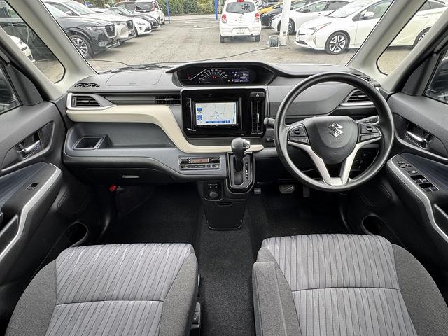 ソリオ ハイブリッドMX セーフティサポート・片側パワースライド・ナビ・バックカメラ・BTオーディオ・USB・シートヒーター・クリアランスソナー・AUTOハイビーム・純正15AW・革ステア・アイドリングストップ(4枚目)