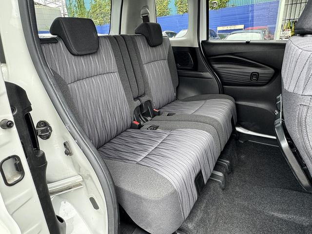 ソリオ ハイブリッドMX セーフティサポート・片側パワースライド・ナビ・バックカメラ・BTオーディオ・USB・シートヒーター・クリアランスソナー・AUTOハイビーム・純正15AW・革ステア・アイドリングストップ(6枚目)