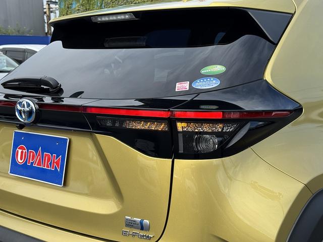 ヤリスクロス ハイブリッドＺ　全周囲カメラ・フルセグナビ・ＢＴオーディオ・ＬＥＤライト・ＡＣＣ・ＬＫＡ・ＡＨＢ・ＢＳＭ・ＨＵＤ・Ｃソナー・ハーフレザー・Ｐシート・ＵＳＢ・ＡＣ１００Ｖ・プライバシーガラス・本革ステア（50枚目）