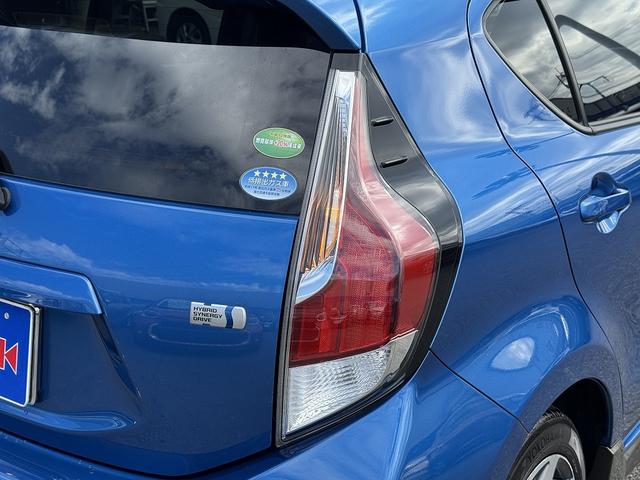 アクア X-アーバン 純正7型ナビTV・バックカメラ・ETC・BTオーディオ・CD・スマートキー・純正16AW・LEDヘッドライト・AUTOライト・革ステア・ドアバイザー・フロアマット・ミラーウィンカー(37枚目)