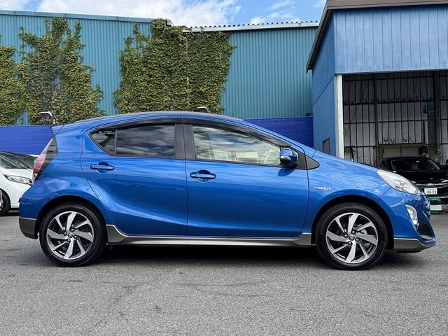 アクア X-アーバン 純正7型ナビTV・バックカメラ・ETC・BTオーディオ・CD・スマートキー・純正16AW・LEDヘッドライト・AUTOライト・革ステア・ドアバイザー・フロアマット・ミラーウィンカー(44枚目)