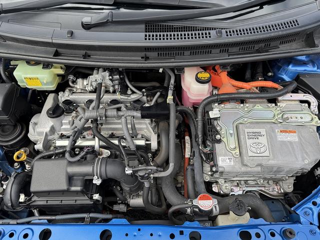 アクア X-アーバン 純正7型ナビTV・バックカメラ・ETC・BTオーディオ・CD・スマートキー・純正16AW・LEDヘッドライト・AUTOライト・革ステア・ドアバイザー・フロアマット・ミラーウィンカー(52枚目)