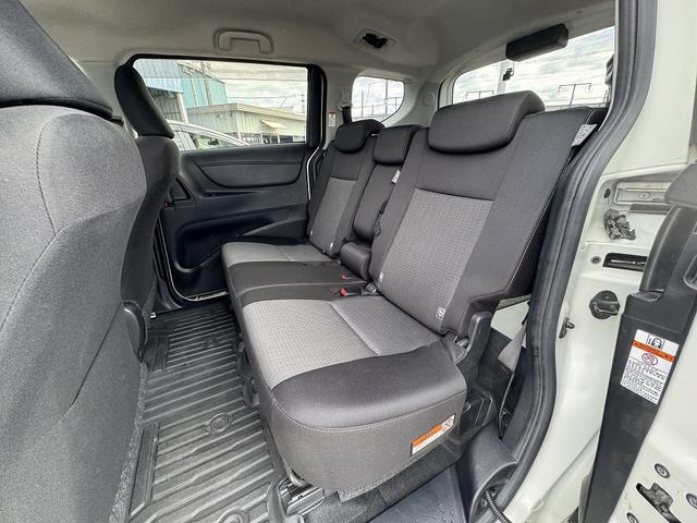 シエンタ ハイブリッドファンベースGセーフティーエディションII 後期・セーフティセンス・純正9型フルセグナビ・ETC・BTオーディオ・USB・クルーズコントロール・両側パワースライド・Cソナー・AUTOハイビーム・フロアマット・ドアバイザー(30枚目)