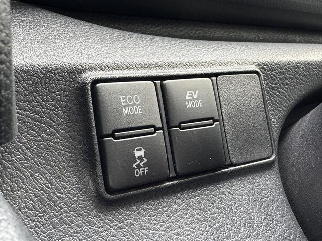 シエンタ ハイブリッドファンベースGセーフティーエディションII 後期・セーフティセンス・純正9型フルセグナビ・ETC・BTオーディオ・USB・クルーズコントロール・両側パワースライド・Cソナー・AUTOハイビーム・フロアマット・ドアバイザー(36枚目)