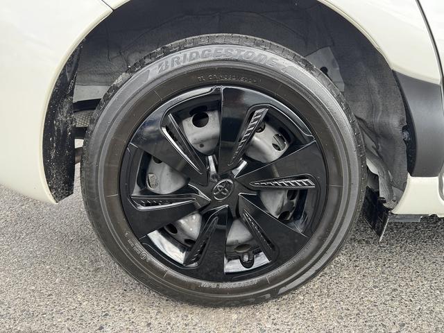 シエンタ ハイブリッドファンベースGセーフティーエディションII 後期・セーフティセンス・純正9型フルセグナビ・ETC・BTオーディオ・USB・クルーズコントロール・両側パワースライド・Cソナー・AUTOハイビーム・フロアマット・ドアバイザー(52枚目)