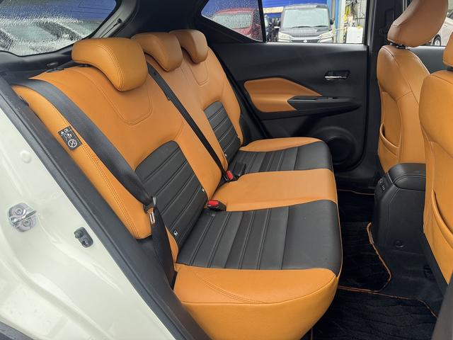 キックス Ｘ　ツートーンインテリアエディション　１オーナー・プロパイロット・フルセグナビ・全周囲カメラ・ＢＴオーディオ・ＥＴＣ・ＵＳＢ・ハーフレザー・シート＆ステアヒーター・純正１７ＡＷ・デジタルミラー・Ｃソナー・ドアバイザー（5枚目）