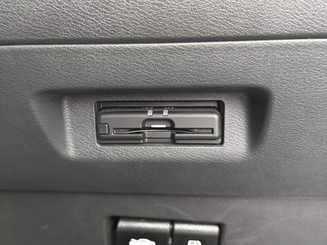 キックス Ｘ　ツートーンインテリアエディション　１オーナー・プロパイロット・フルセグナビ・全周囲カメラ・ＢＴオーディオ・ＥＴＣ・ＵＳＢ・ハーフレザー・シート＆ステアヒーター・純正１７ＡＷ・デジタルミラー・Ｃソナー・ドアバイザー（13枚目）