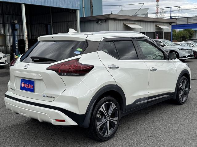 キックス Ｘ　ツートーンインテリアエディション　１オーナー・プロパイロット・フルセグナビ・全周囲カメラ・ＢＴオーディオ・ＥＴＣ・ＵＳＢ・ハーフレザー・シート＆ステアヒーター・純正１７ＡＷ・デジタルミラー・Ｃソナー・ドアバイザー（43枚目）