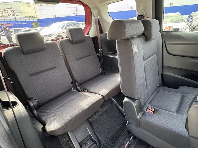 シエンタ G セーフティセンス・レーンキープアシスト・純正ナビ・ワンセグTV・Bluetooth・CD・両側パワースライドドア・ETC・スマートキー・ドアバイザー・プライバシーガラス・ミラーウィンカー・フロアマット(6枚目)