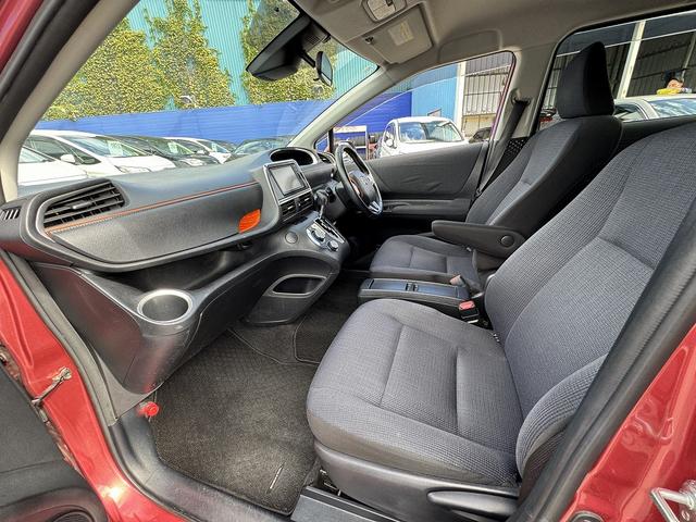 シエンタ G セーフティセンス・レーンキープアシスト・純正ナビ・ワンセグTV・Bluetooth・CD・両側パワースライドドア・ETC・スマートキー・ドアバイザー・プライバシーガラス・ミラーウィンカー・フロアマット(26枚目)