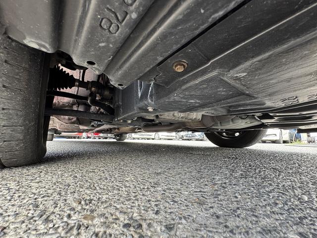 シエンタ G セーフティセンス・レーンキープアシスト・純正ナビ・ワンセグTV・Bluetooth・CD・両側パワースライドドア・ETC・スマートキー・ドアバイザー・プライバシーガラス・ミラーウィンカー・フロアマット(58枚目)