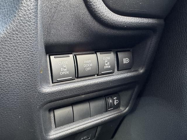 シエンタ ハイブリッドG 全周囲カメラ・フルセグナビ・BTオーディオ・LEDライト・ACC・LKA・AHB・BSM・Cソナー・ドアバイザー・プライバシーガラス・ETC・ドラレコ・スマキー・プライバシーガラス・記録簿(11枚目)